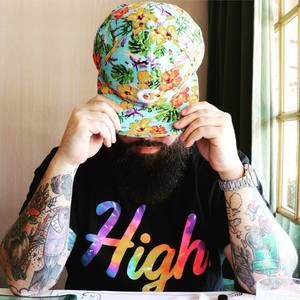 Meet your Posher, Adam